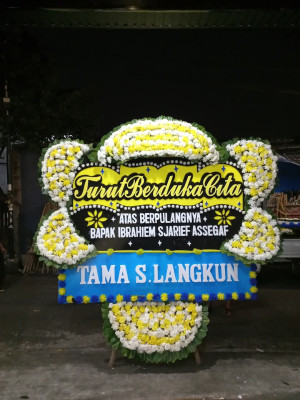 Papan Bunga Duka di Delima